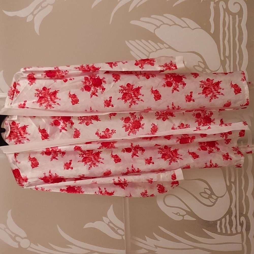 Enchanting women sleepwear